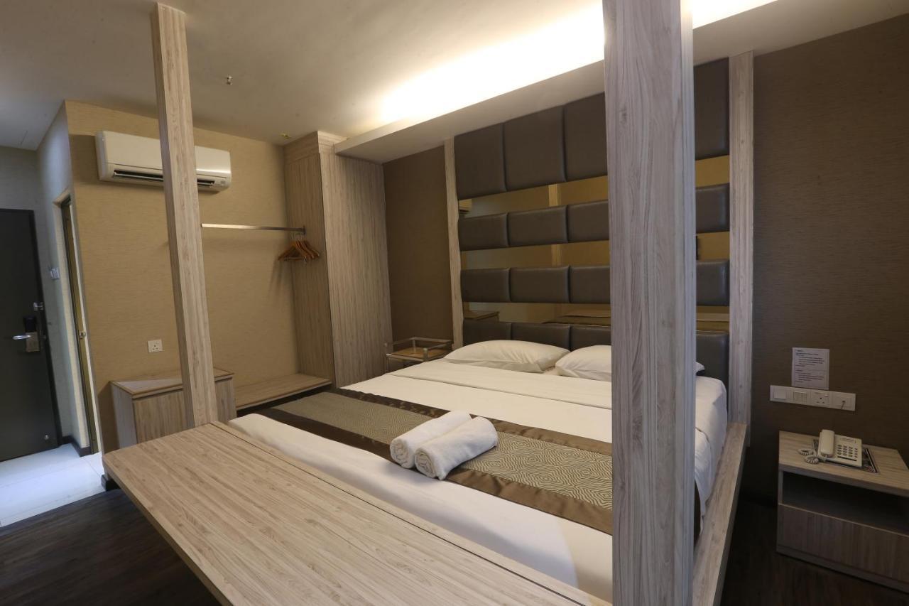 Kota Heritage Hotel Кота-Тингги Экстерьер фото
